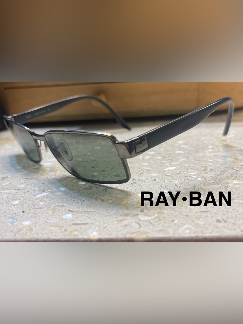 Ray-Ban Sunglasses Grey RB3272